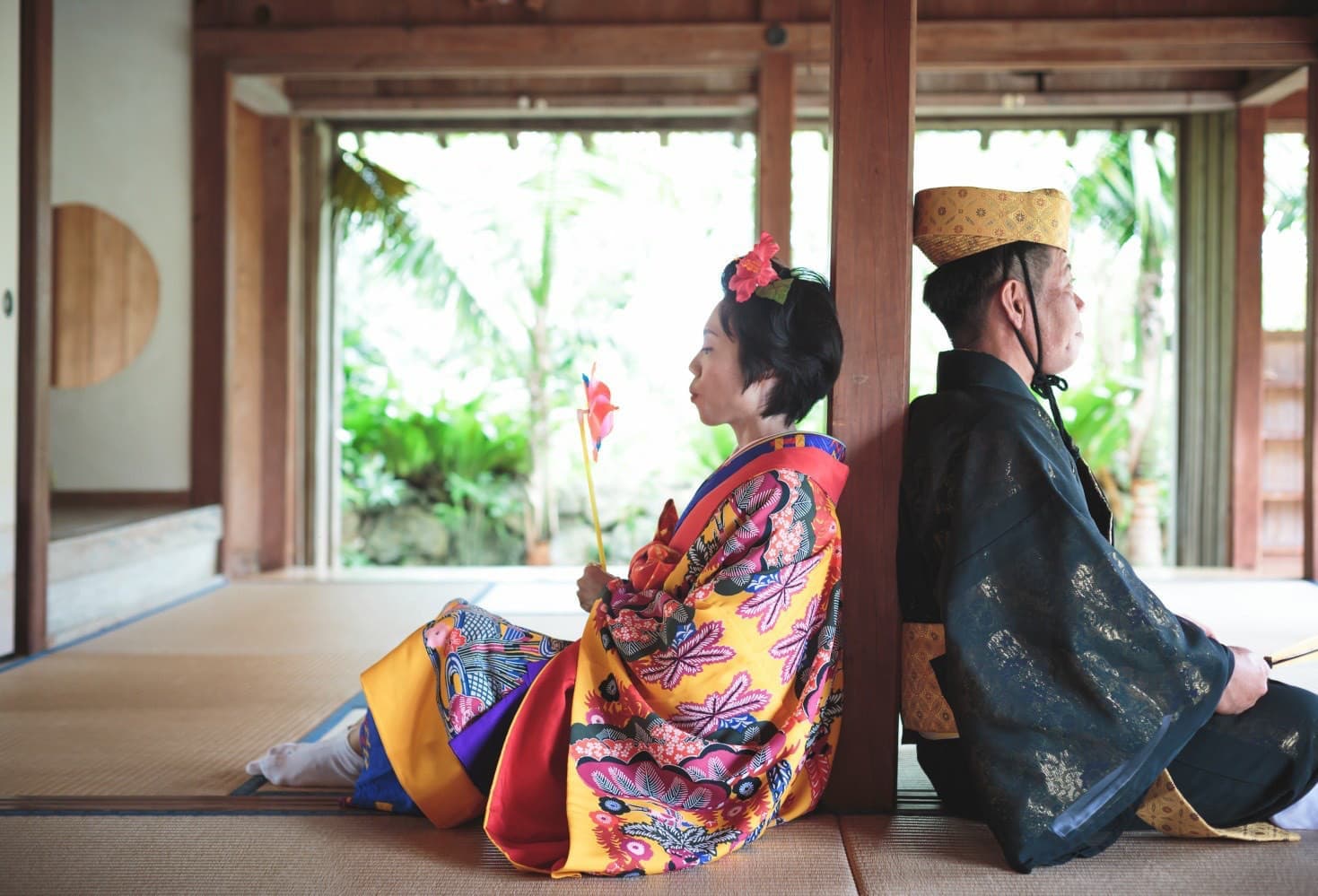 琉装を着て伝統家屋で撮る石垣島でのフォトプラン